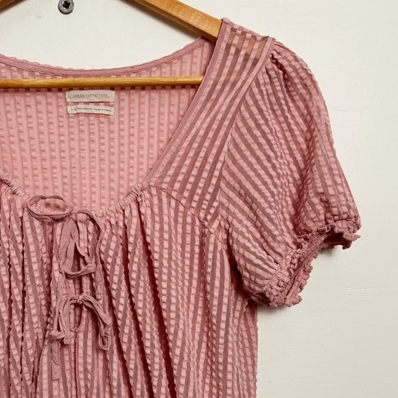 Urban Outfitters Peasant style cropped top - dusty pink - polyester  - L - Picture 7 of 10